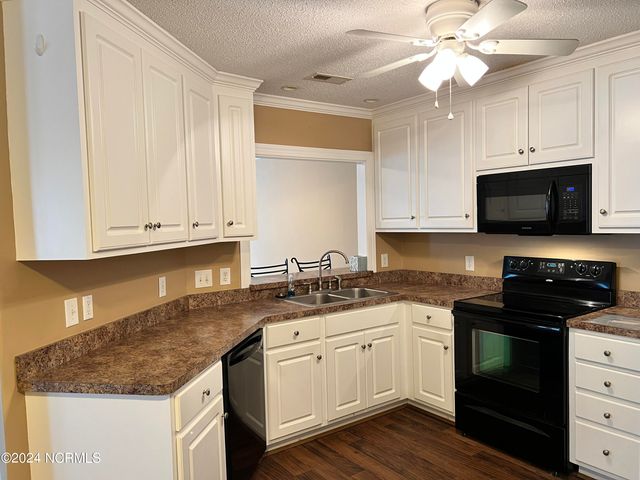 2429 Winding Creek Drive SW, Wilson, NC 27893
