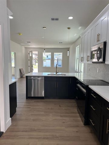 2912 N 21ST STREET, Tampa, FL 33605