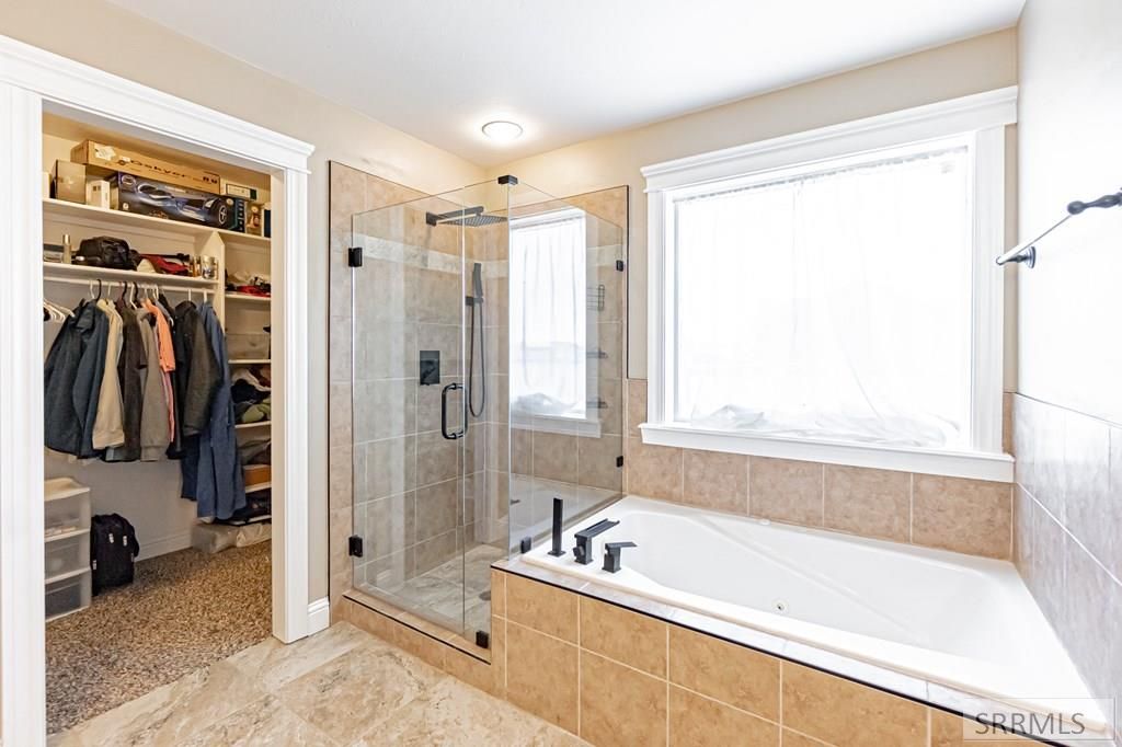 Image 10 of property listing at 3814 E 106 N, Rigby, ID 83442