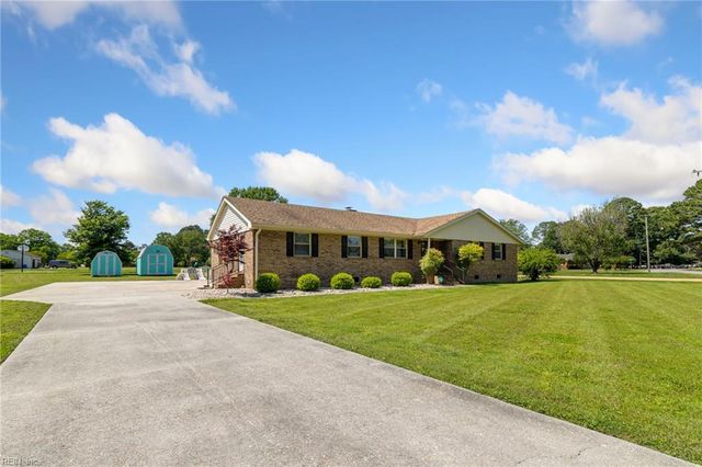 381 Pagan RD, Smithfield, VA 23430