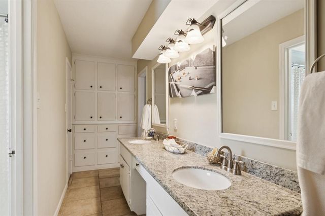 355 Cumberland Trail, Conroe, TX 77302