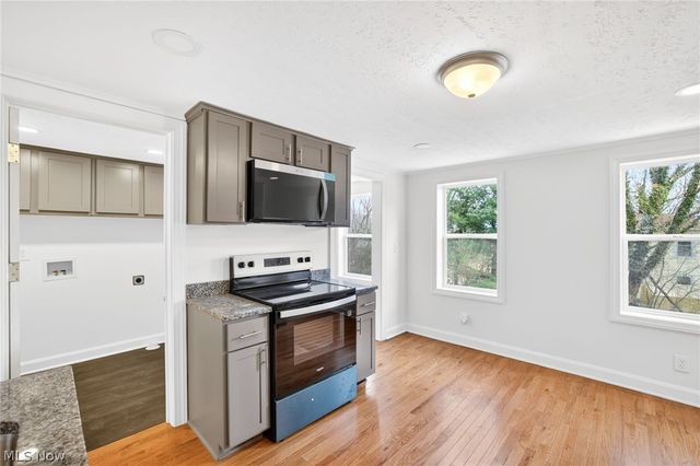 744 Wooster Street, Canal Fulton, OH 44614