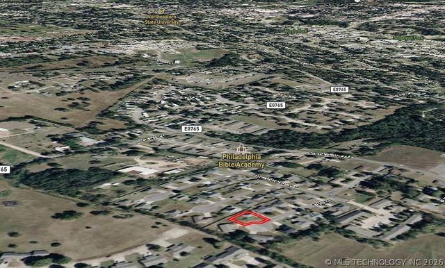 1208 W 1st Street, Tahlequah, OK 74464