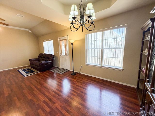 1208 W 1st Street, Tahlequah, OK 74464