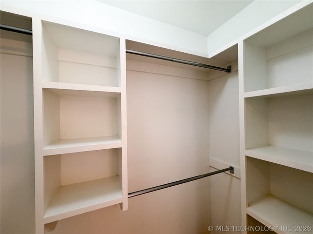 1208 W 1st Street, Tahlequah, OK 74464