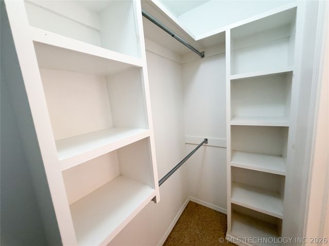 1208 W 1st Street, Tahlequah, OK 74464