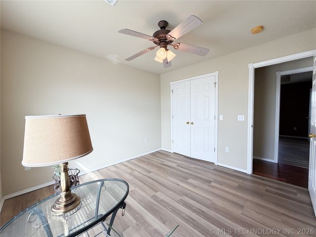 1208 W 1st Street, Tahlequah, OK 74464