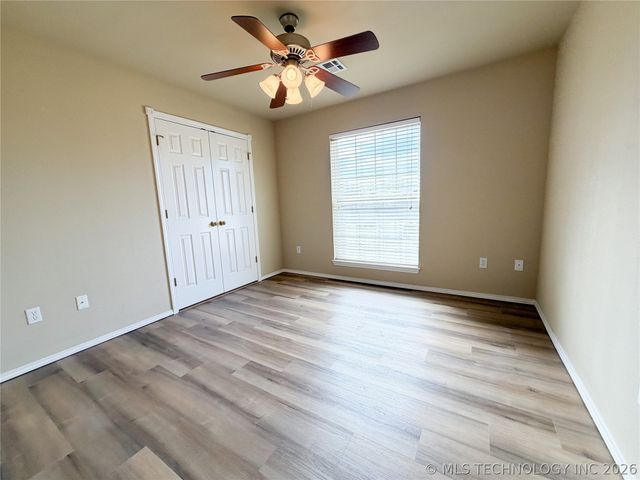 1208 W 1st Street, Tahlequah, OK 74464