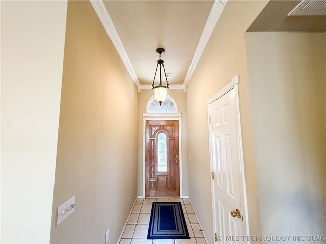 1208 W 1st Street, Tahlequah, OK 74464