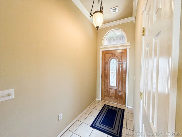 1208 W 1st Street, Tahlequah, OK 74464