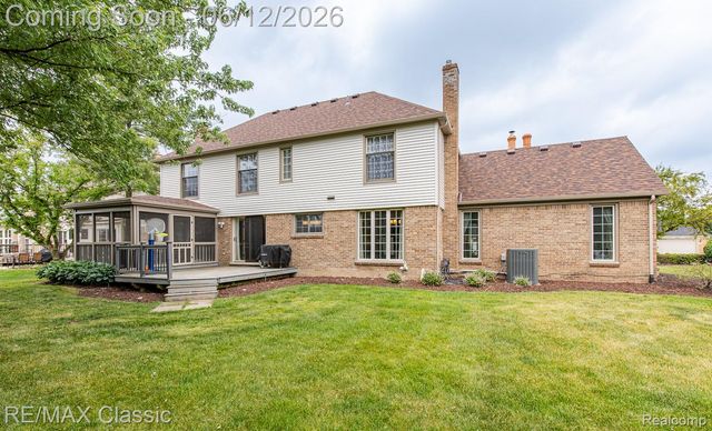 20248 Ellen Drive, Livonia, MI 48152