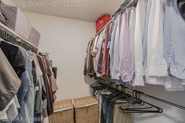 20248 Ellen Drive, Livonia, MI 48152