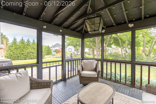 20248 Ellen Drive, Livonia, MI 48152