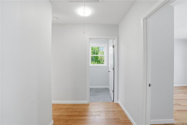7 Teresa Ann Crossing 7, West Warwick, RI 02893