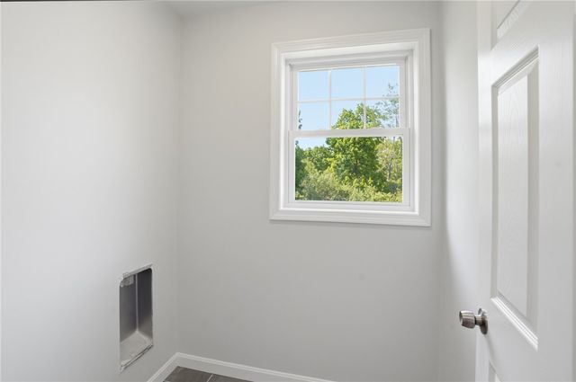 7 Teresa Ann Crossing 7, West Warwick, RI 02893