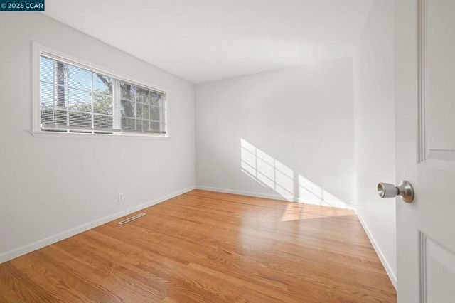 5549 Alabama Dr, Concord, CA 94521