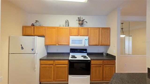 4802 51ST STREET W 1919, Bradenton, FL 34210