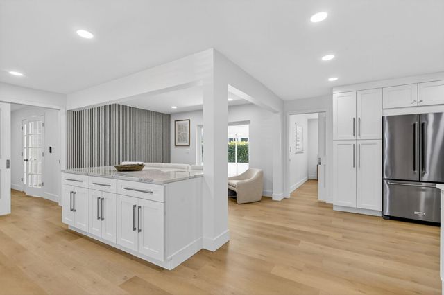 2206 SW 20th Way, Boynton Beach, FL 33426