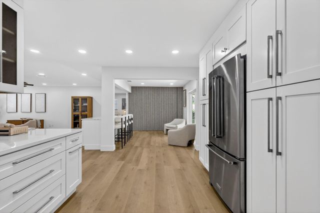 2206 SW 20th Way, Boynton Beach, FL 33426