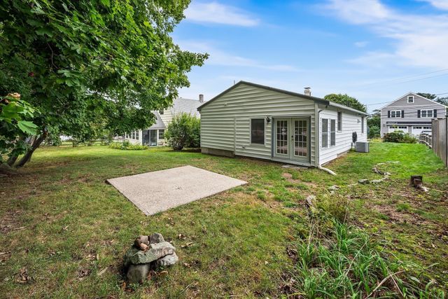 65 Sassamon Ave, Milton, MA 02186