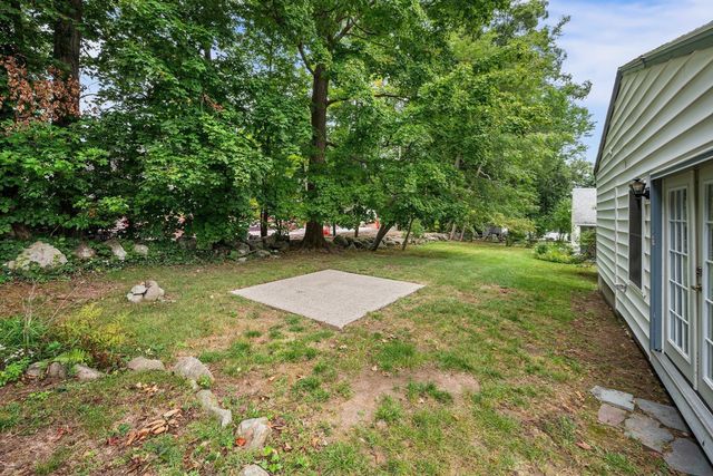65 Sassamon Ave, Milton, MA 02186