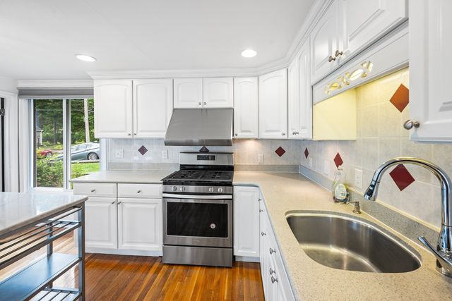 65 Sassamon Ave, Milton, MA 02186