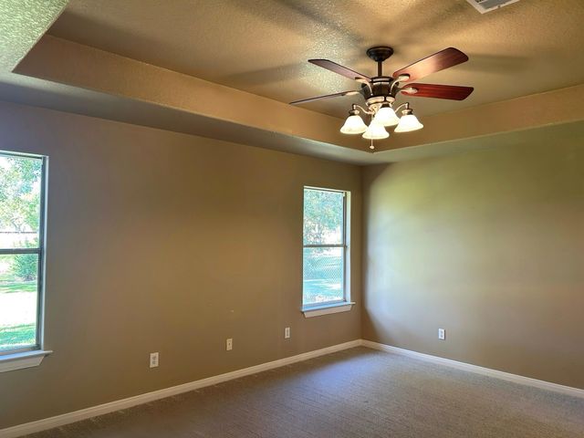 216 Sleepy Hollow Drive, Lake Jackson, TX 77566