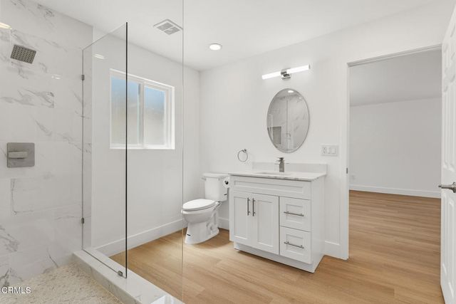 22016 Schoolcraft Street, Los Angeles, CA 91303