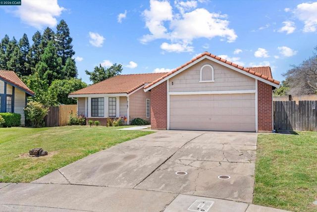 3167 Osuna Way, Sacramento, CA 95833