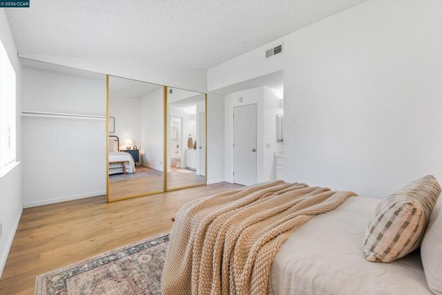 3167 Osuna Way, Sacramento, CA 95833
