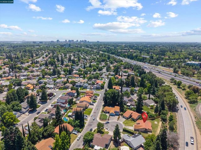 3167 Osuna Way, Sacramento, CA 95833