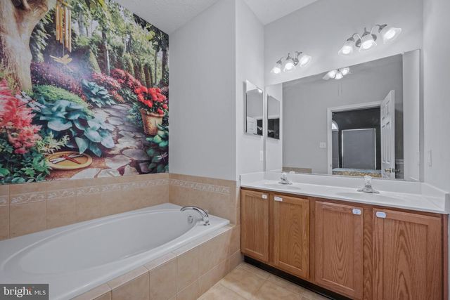 2961 RAKING LEAF DR, Abingdon, MD 21009