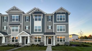 370 Bridgeview Court, St. Charles, IL 60174