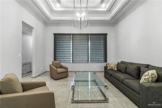 500 White Bugambilia, Pharr, TX 78577