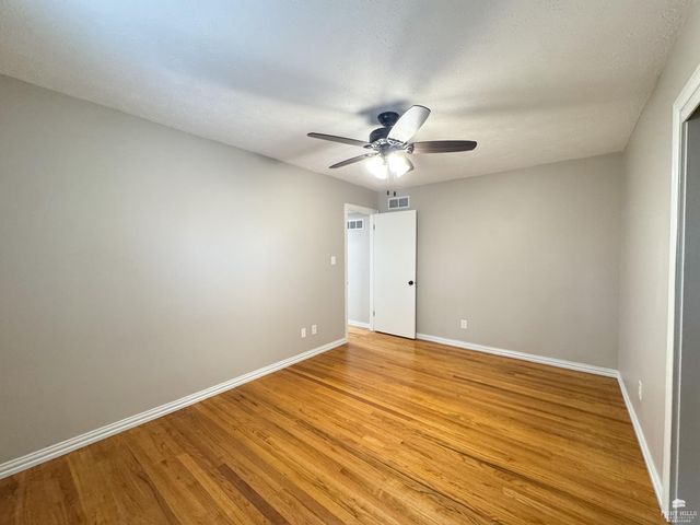 2424 Rogers Boulevard, Manhattan, KS 66502