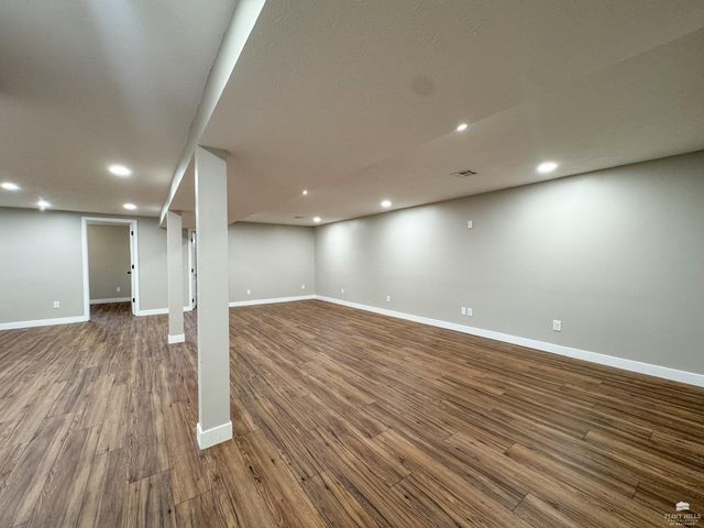 2424 Rogers Boulevard, Manhattan, KS 66502