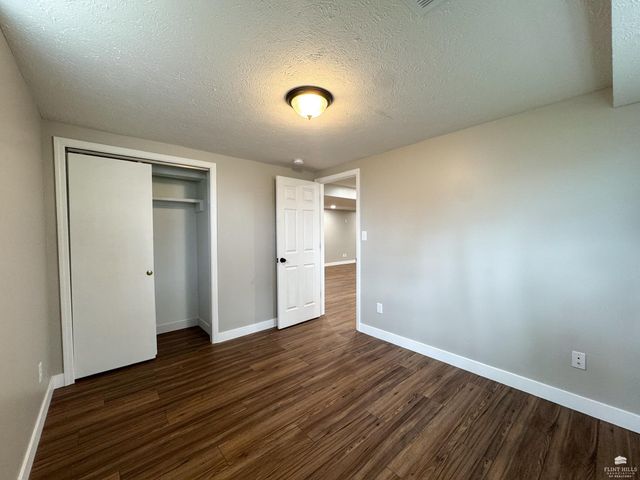 2424 Rogers Boulevard, Manhattan, KS 66502