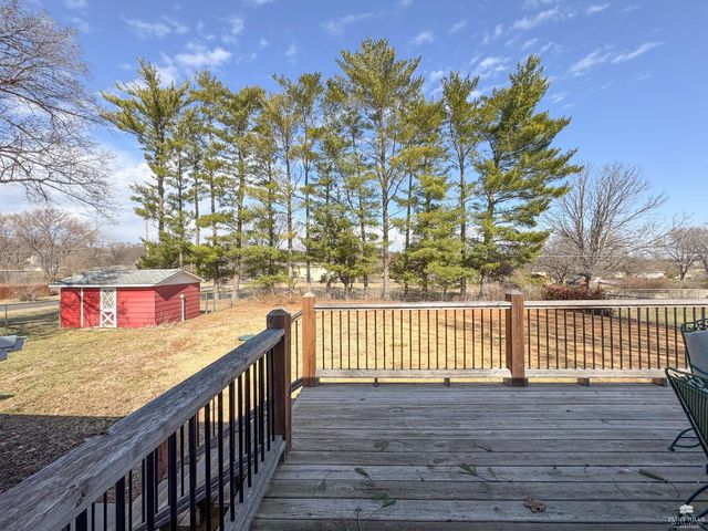 2424 Rogers Boulevard, Manhattan, KS 66502