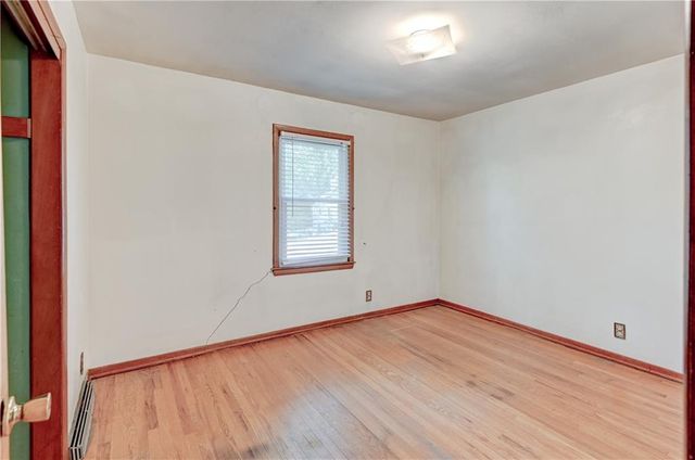 3606 NW 60th Terrace, Kansas City, MO 64151