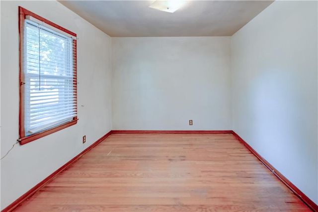 3606 NW 60th Terrace, Kansas City, MO 64151