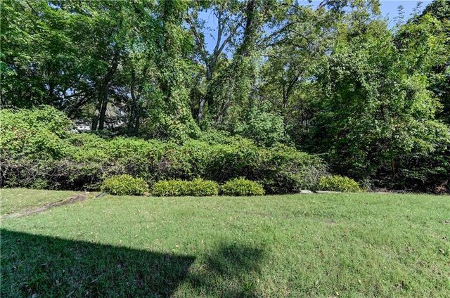 3606 NW 60th Terrace, Kansas City, MO 64151