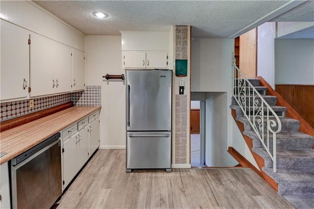 3606 NW 60th Terrace, Kansas City, MO 64151