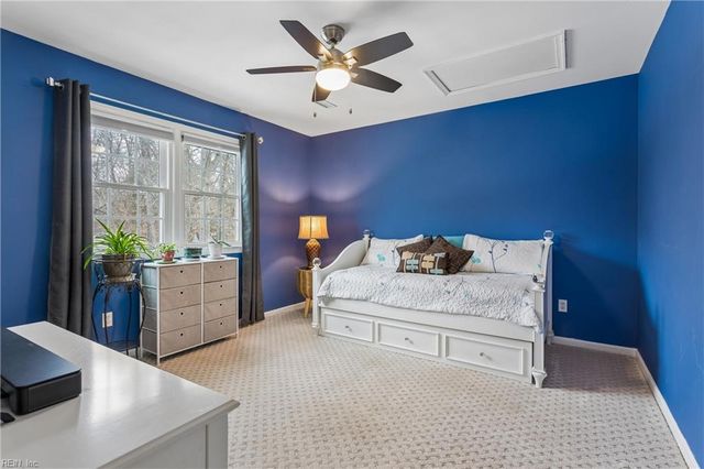 21 Cherbourg DR, Newport News, VA 23606