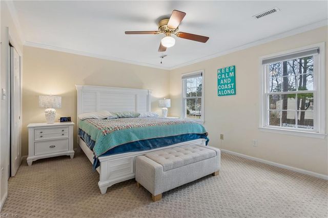 21 Cherbourg DR, Newport News, VA 23606