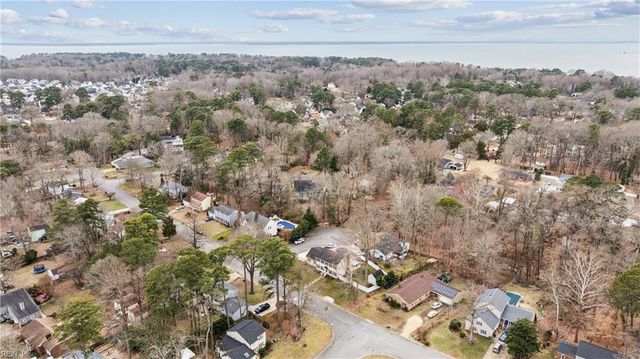 21 Cherbourg DR, Newport News, VA 23606