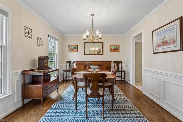 21 Cherbourg DR, Newport News, VA 23606