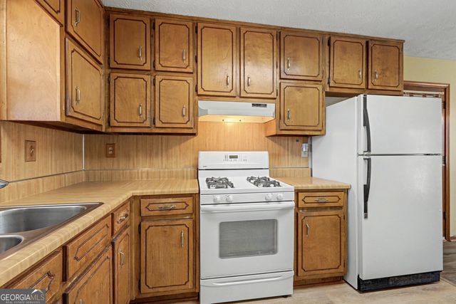 50 Old Lantern Drive, Stockbridge, GA 30281