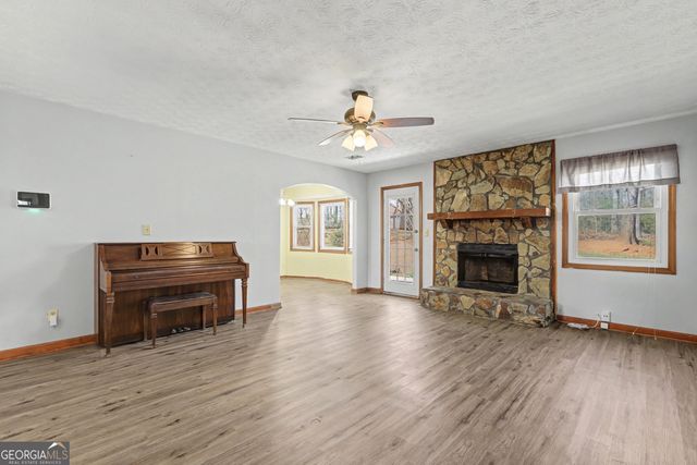 50 Old Lantern Drive, Stockbridge, GA 30281