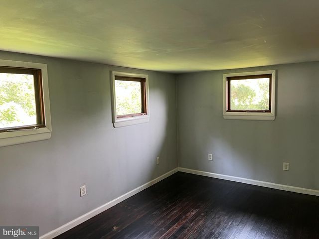 2962 HARMONYVILLE RD, Elverson, PA 19520