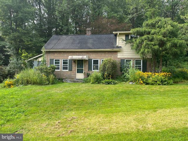 2962 HARMONYVILLE RD, Elverson, PA 19520